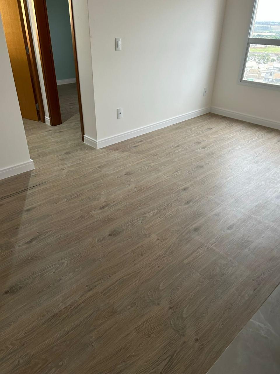 Instalação de piso — detalhe 1